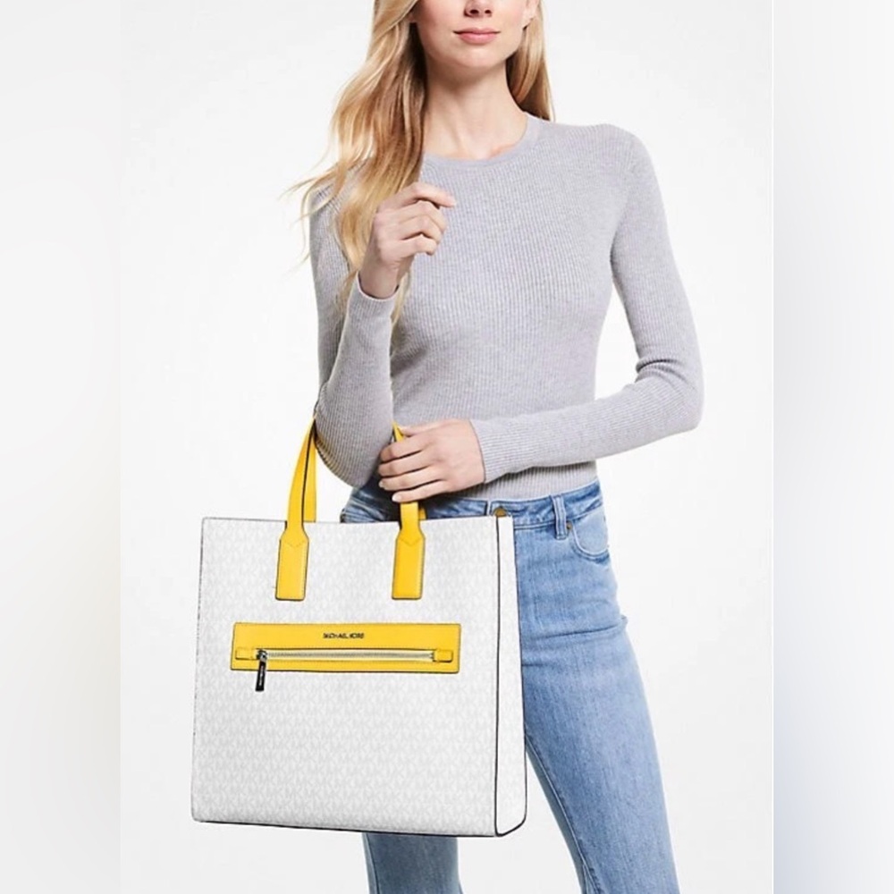 Michael Kors Kenly Large Signature Logo Tape Tote Bag NWOT